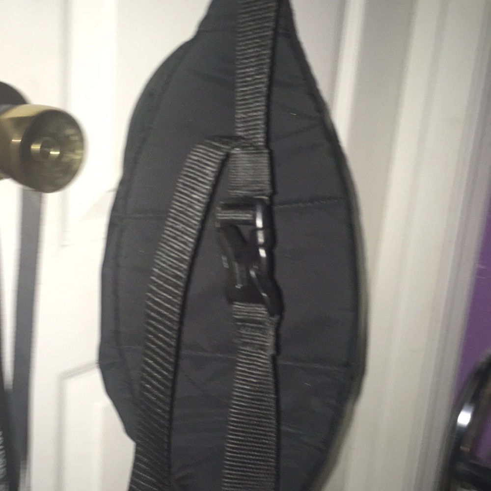 Fanny pack - Picture 2 of 2